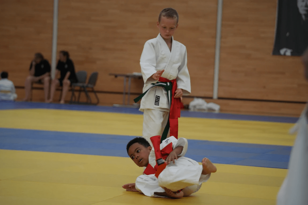 Junior competitors at the 2022 1st WSAF European Championships